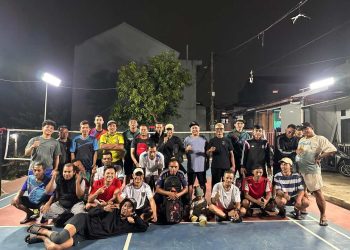 PB Ciliwung Gelar Sparing Badminton Dengan PB Putra Nasa