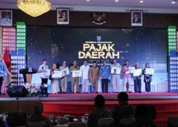 Pemkot Depok Berikan Penghargaan Kepada Wajib Pajak dan Aparatur Daerah Terbaik