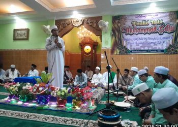 Jamaah Musholla Nururrahmah Gelar Maulid Nabi Muhammad SAW